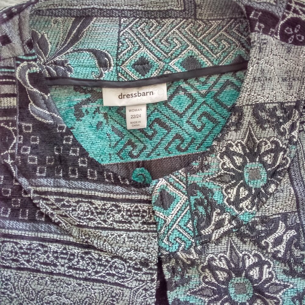 Elegant Blazer By: Dress Barn Women's Size: 22/24 Perfect Condition - Picture 7 of 7